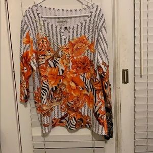 Women’s blouse
